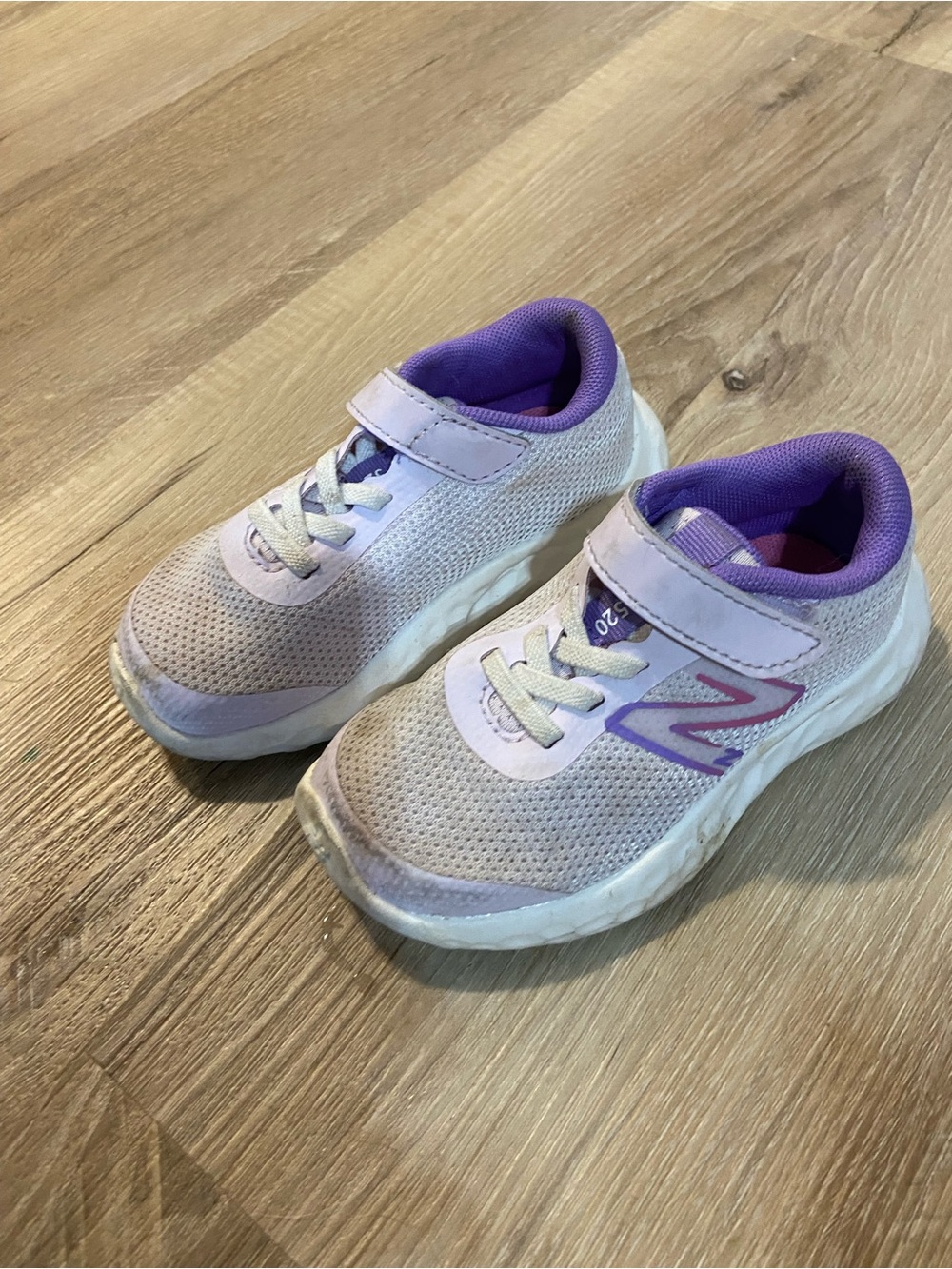 New Balance Kids Lavender and Purple Slip-On Sneakers